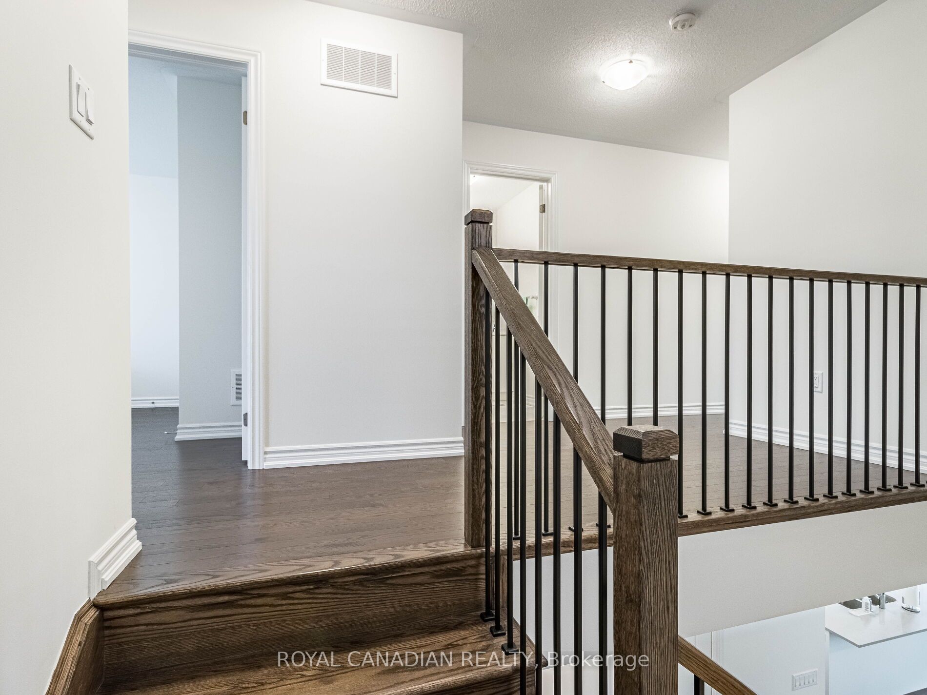 476 Bergamot Avenue