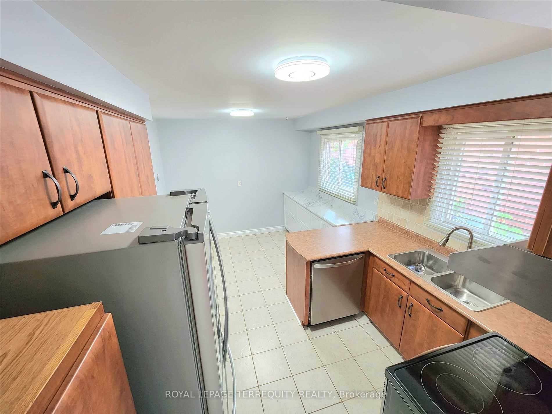 2387 Hargood Place
