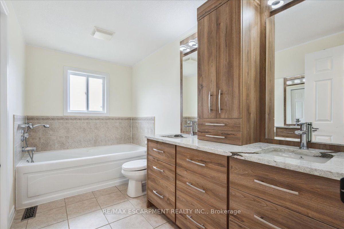 5 Beardmore Crescent