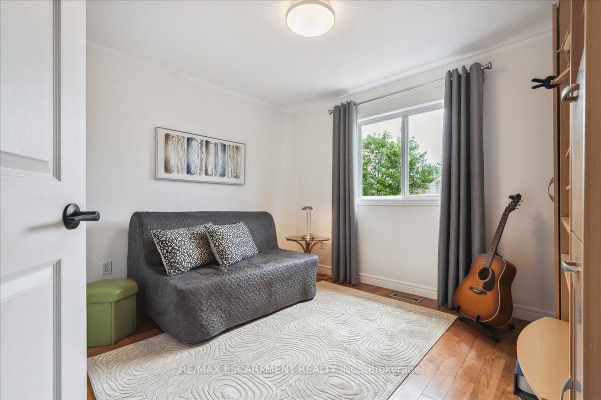 5 Beardmore Crescent