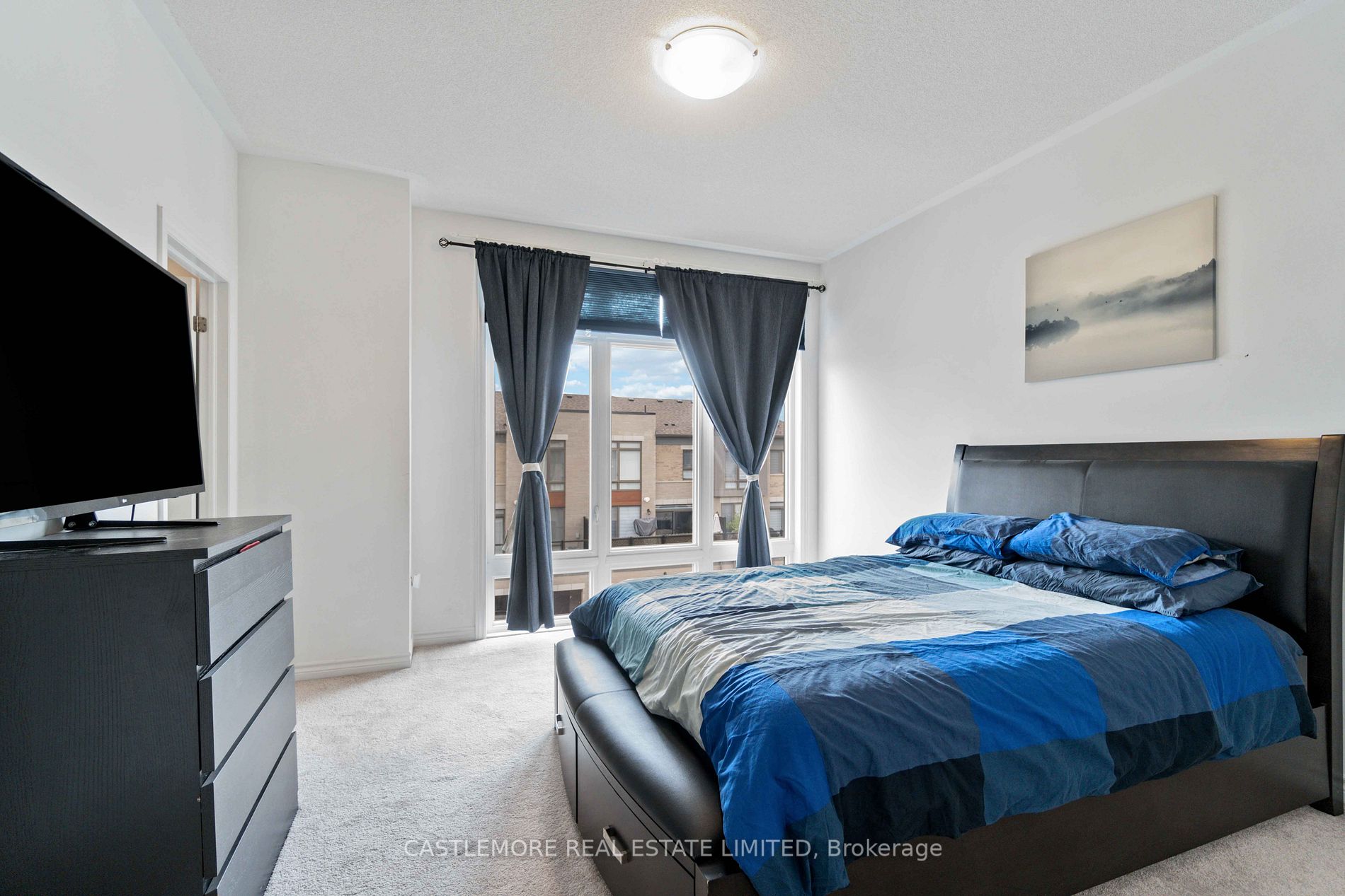 2485 Badger Cres, #5