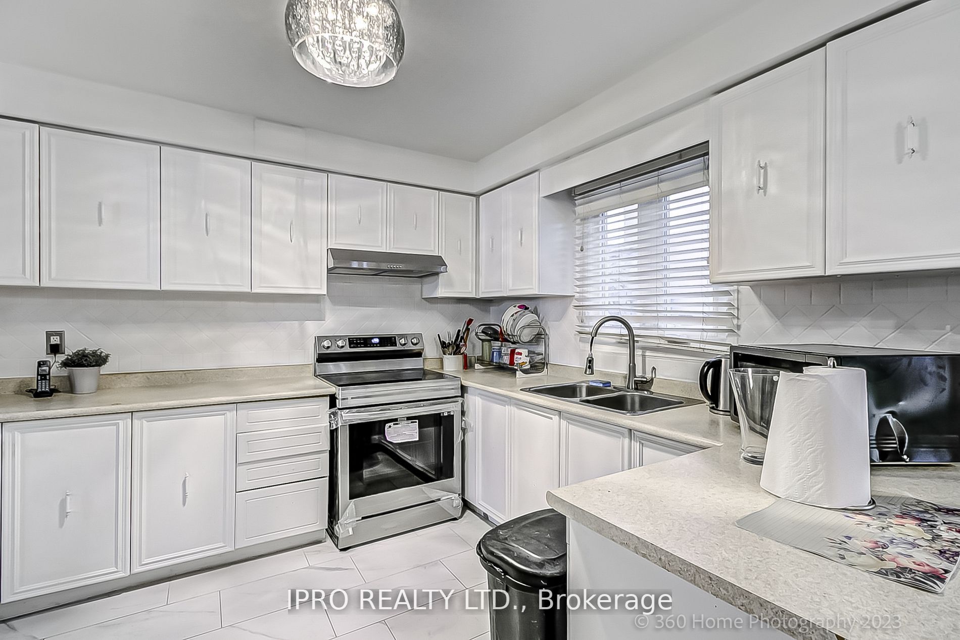 23 Kirk Dr