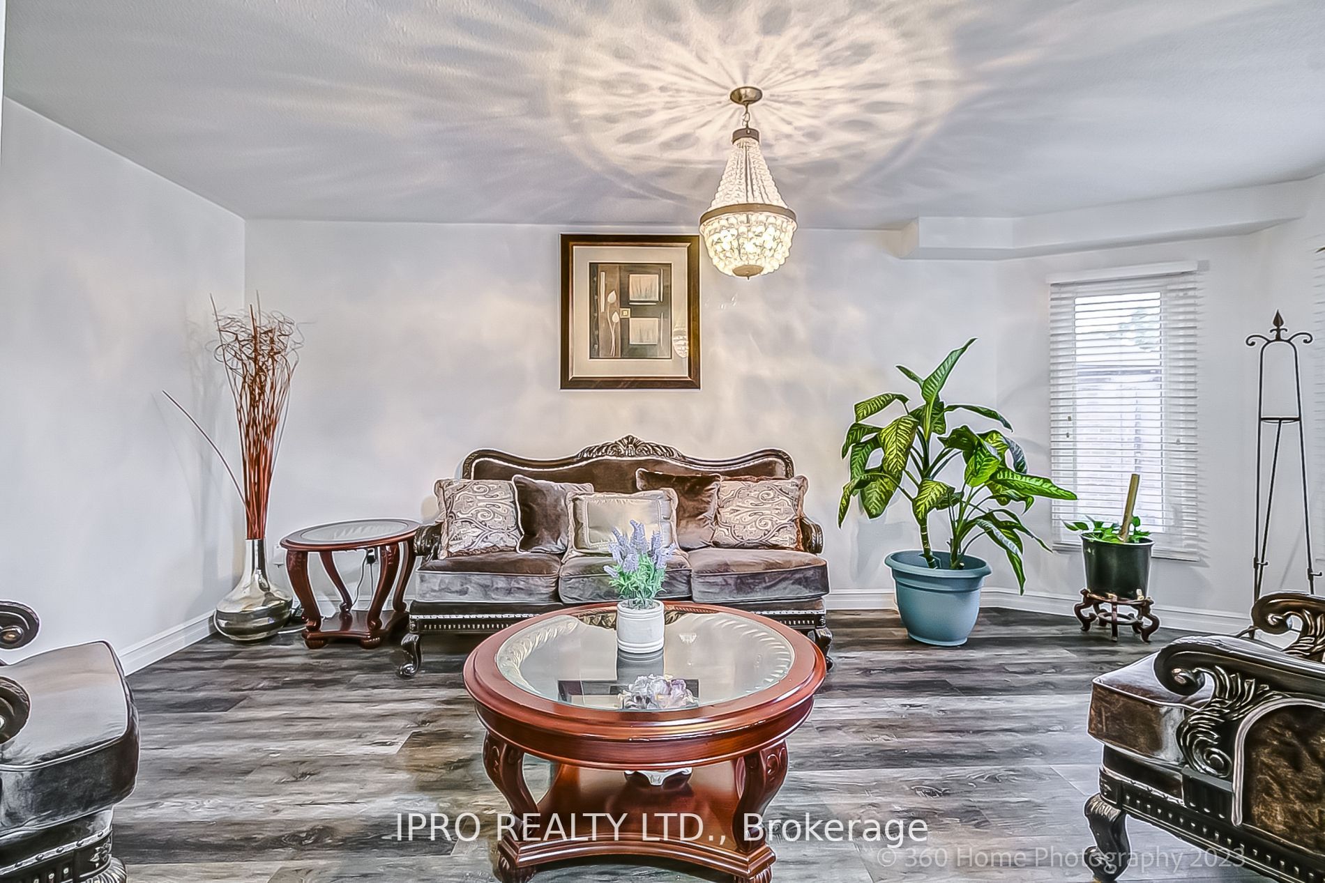 23 Kirk Dr