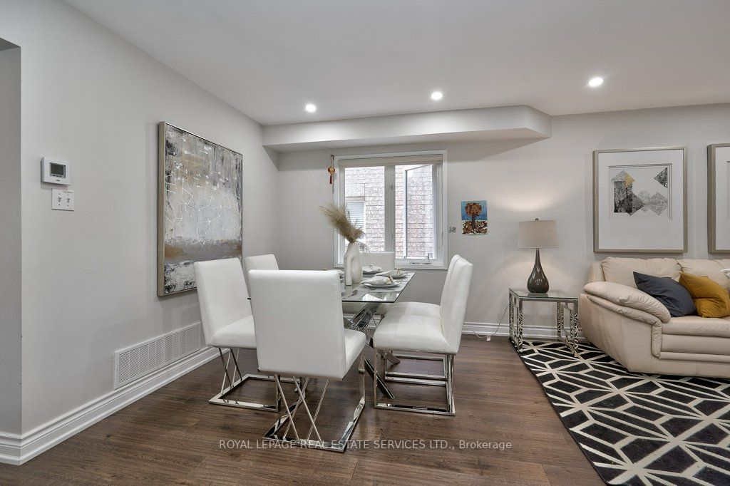 2844 Galleon Cres