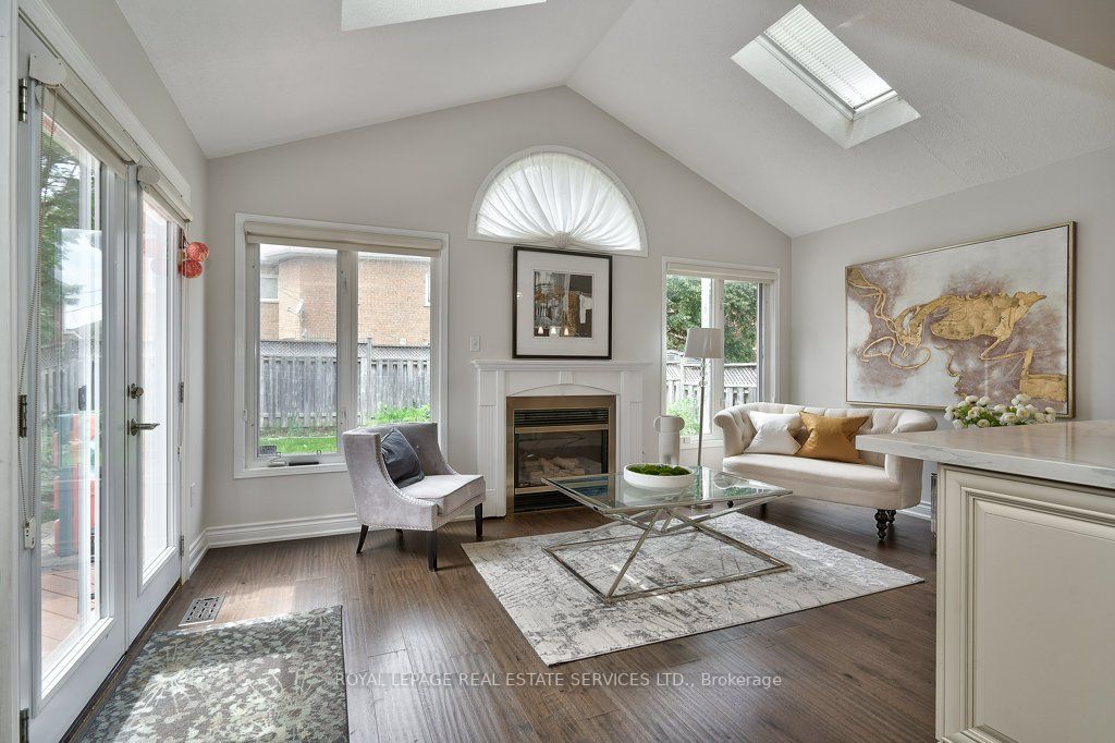 2844 Galleon Cres