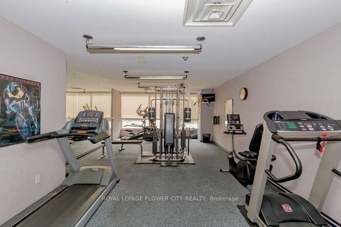 10 Laurelcrest St, #412