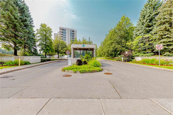 10 Laurelcrest St, Brampton