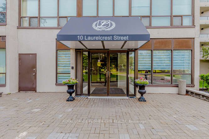 10 Laurelcrest St, #412
