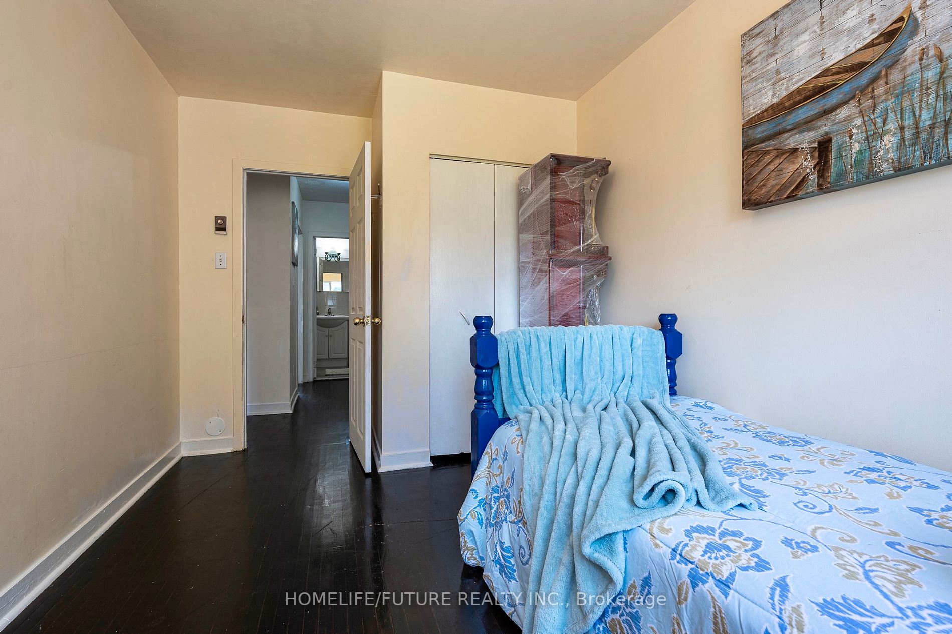 21 London Green Crt, #31