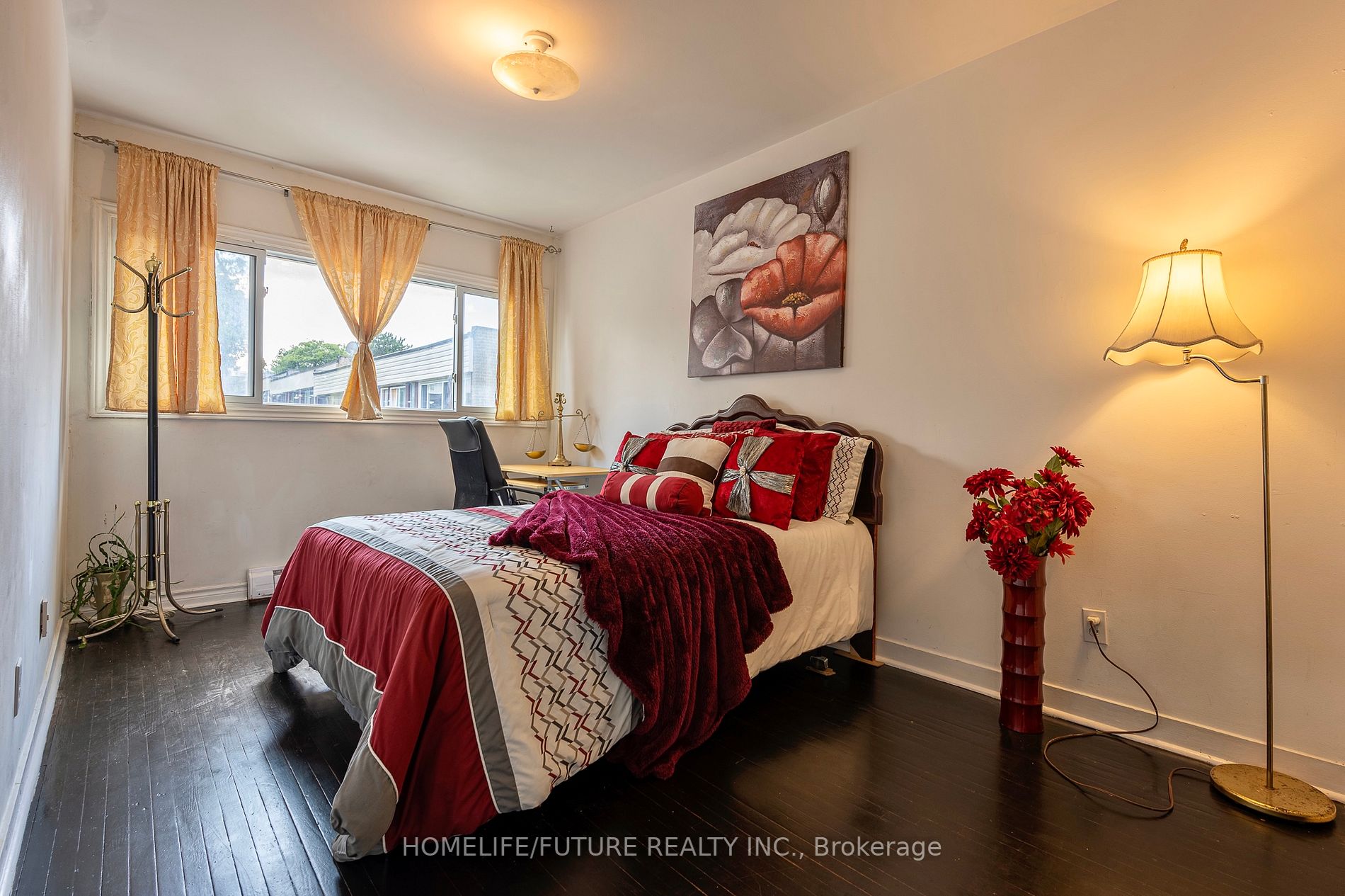 21 London Green Crt, #31