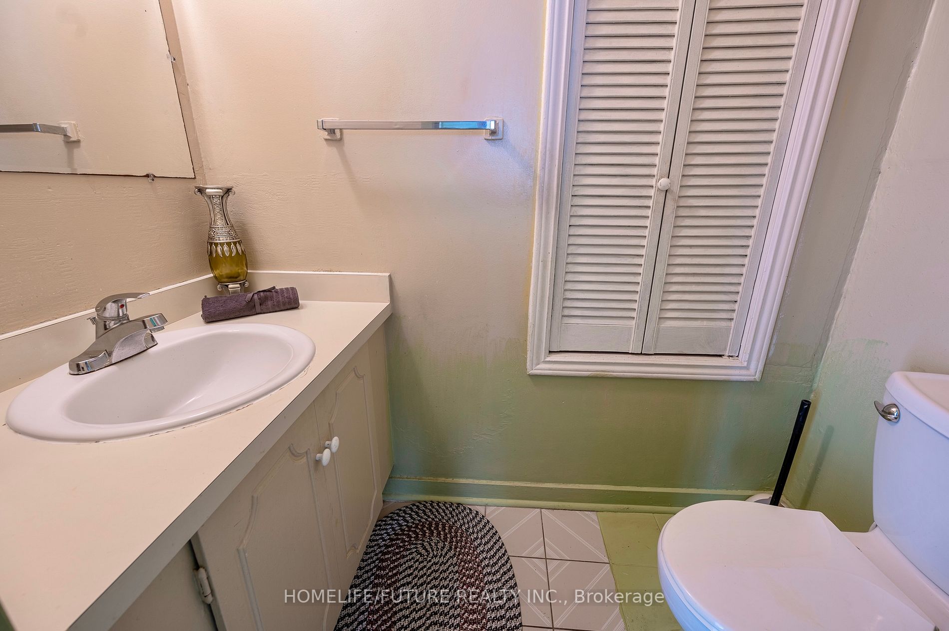 21 London Green Crt, #31