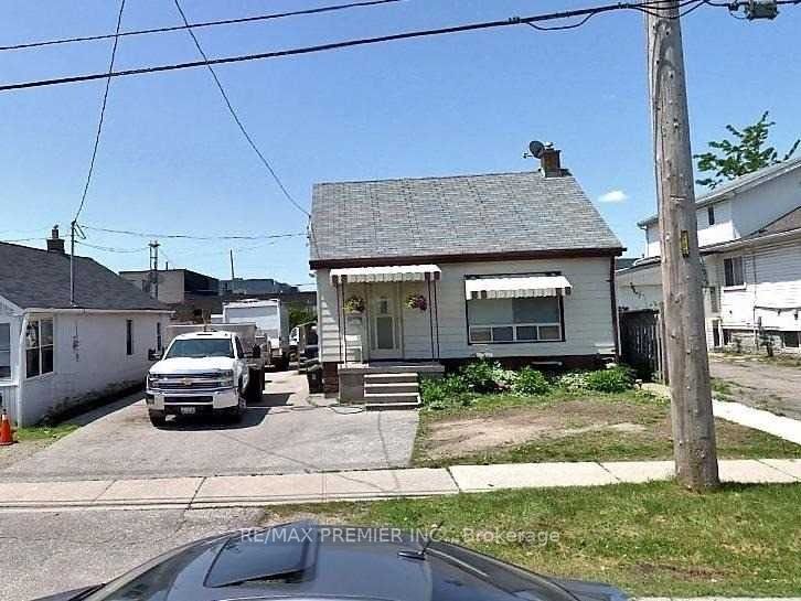 Listing W6709534 - Large Photo # 1