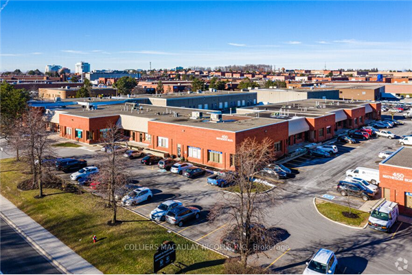 400-450 Matheson Blvd E, Mississauga