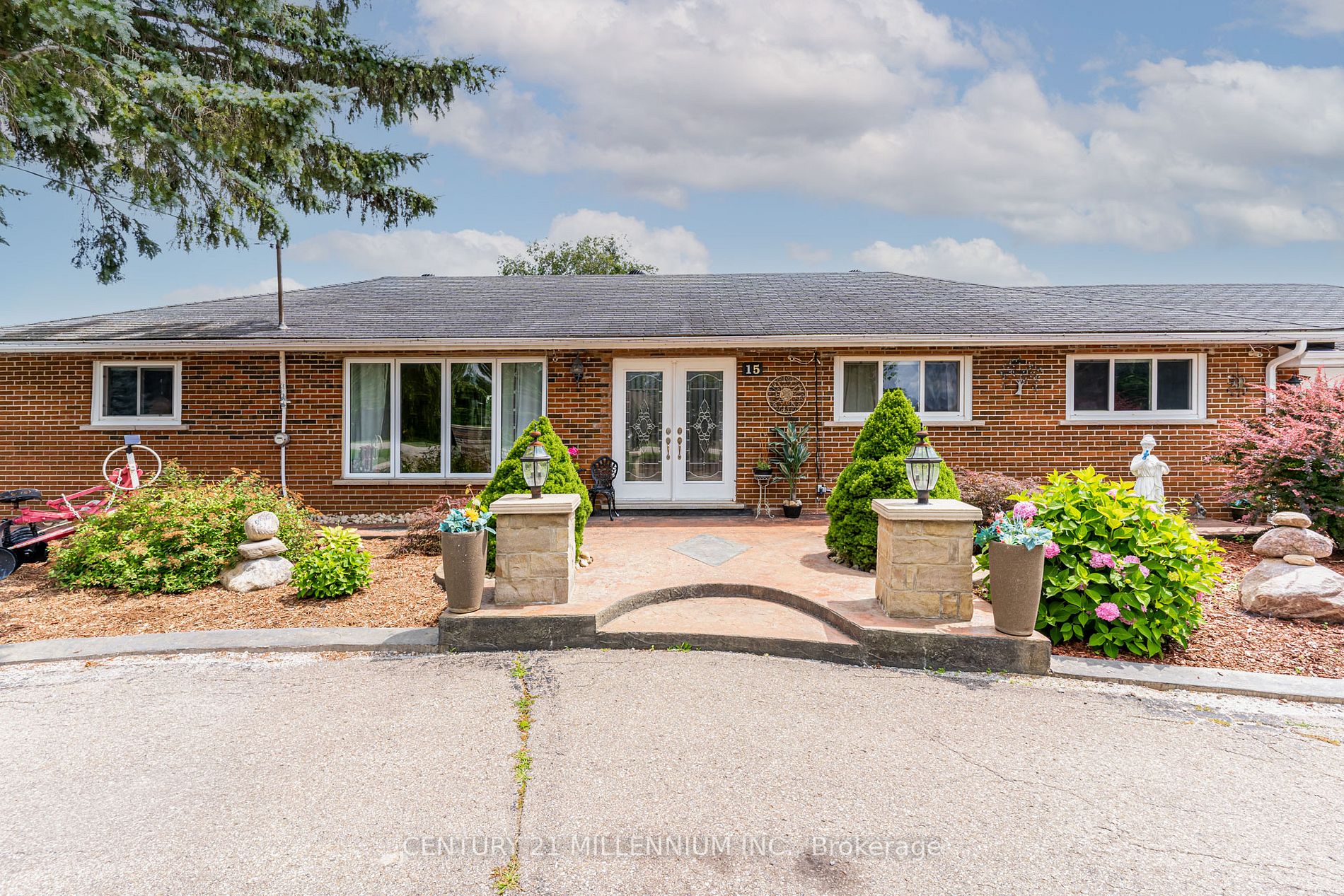 Listing W6710246 - Large Photo # 4