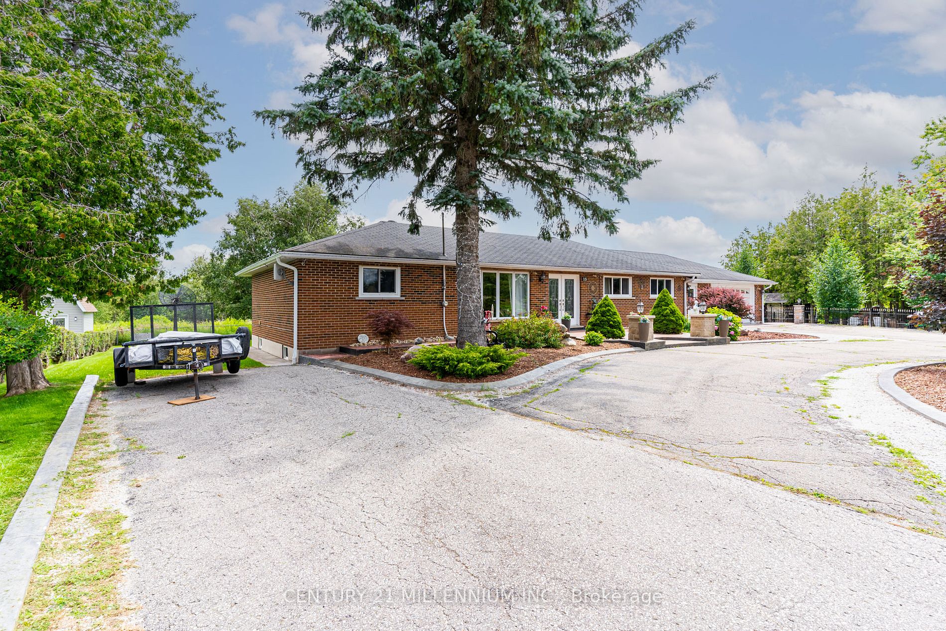 Listing W6710246 - Large Photo # 2