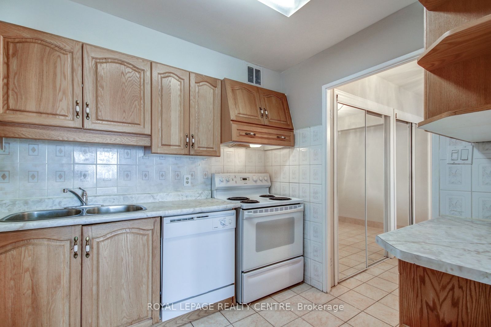 1580 Mississauga Valley Blvd, #1503