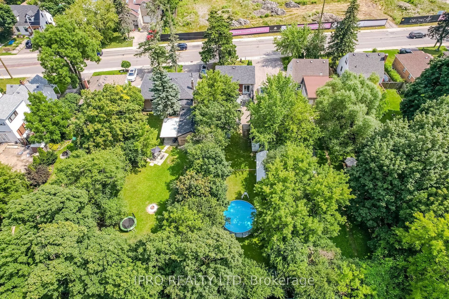 26 Clarence St