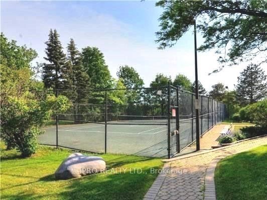 1360 Rathburn Rd E, #1705