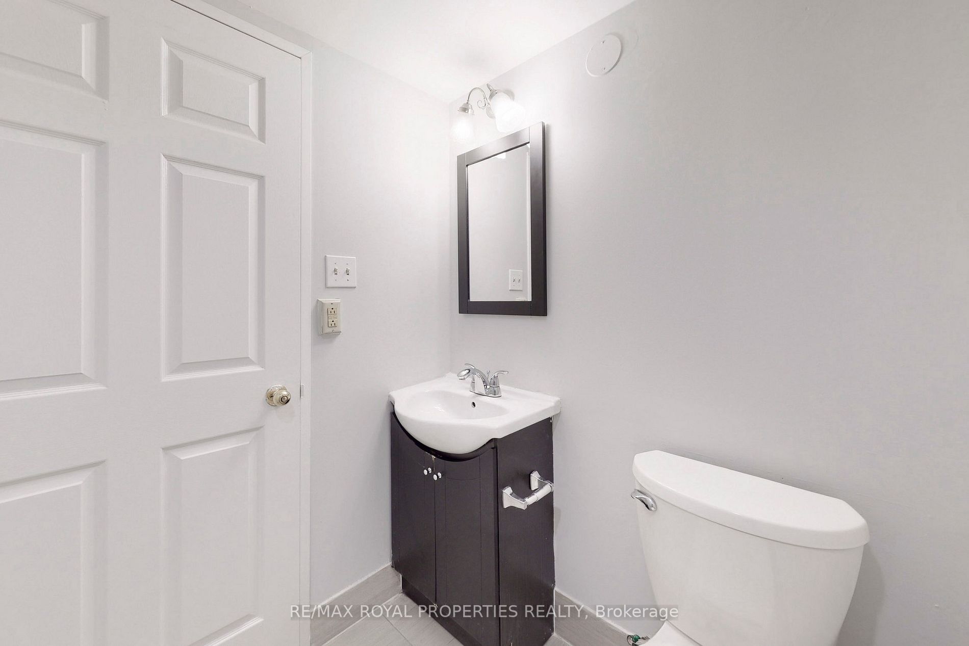 265 Enfield Pl, #1807