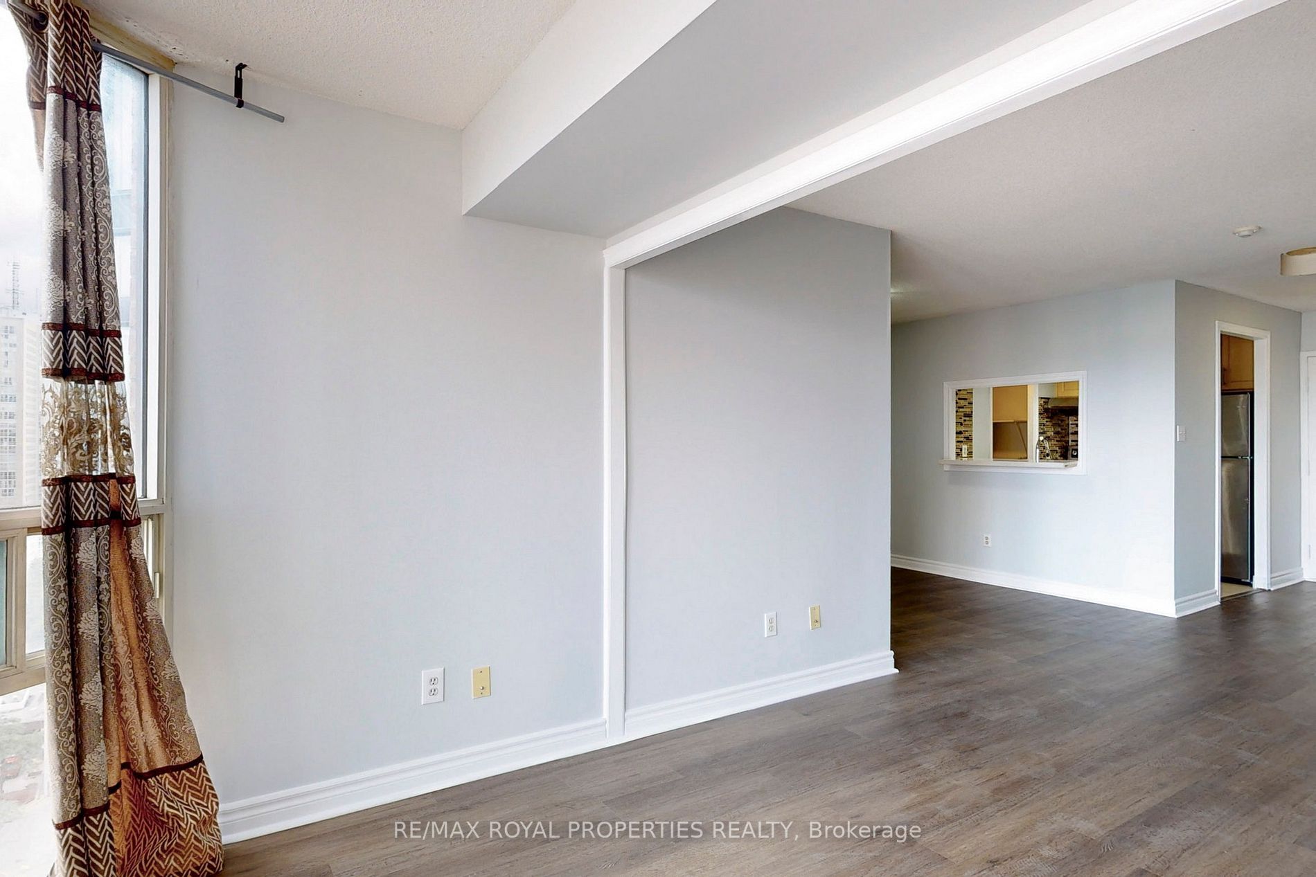 265 Enfield Pl, #1807