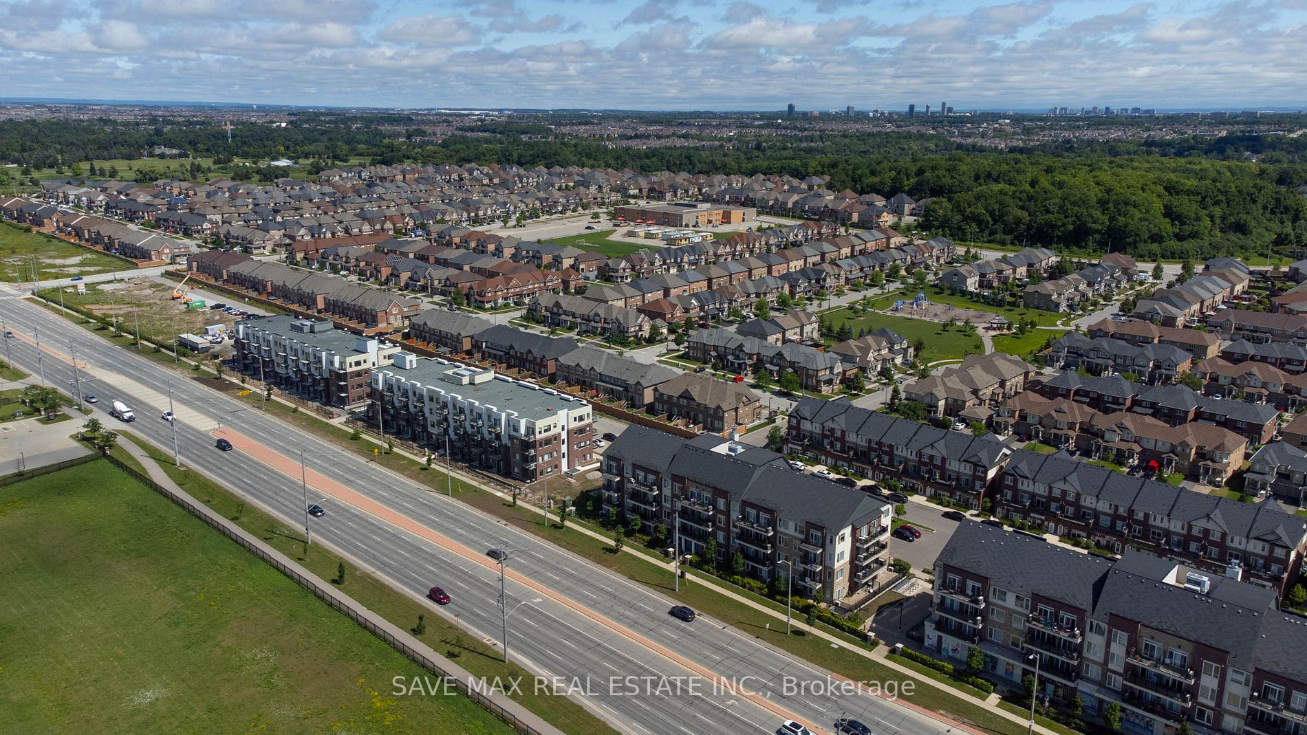 54 Sky Harbour Dr E, #404