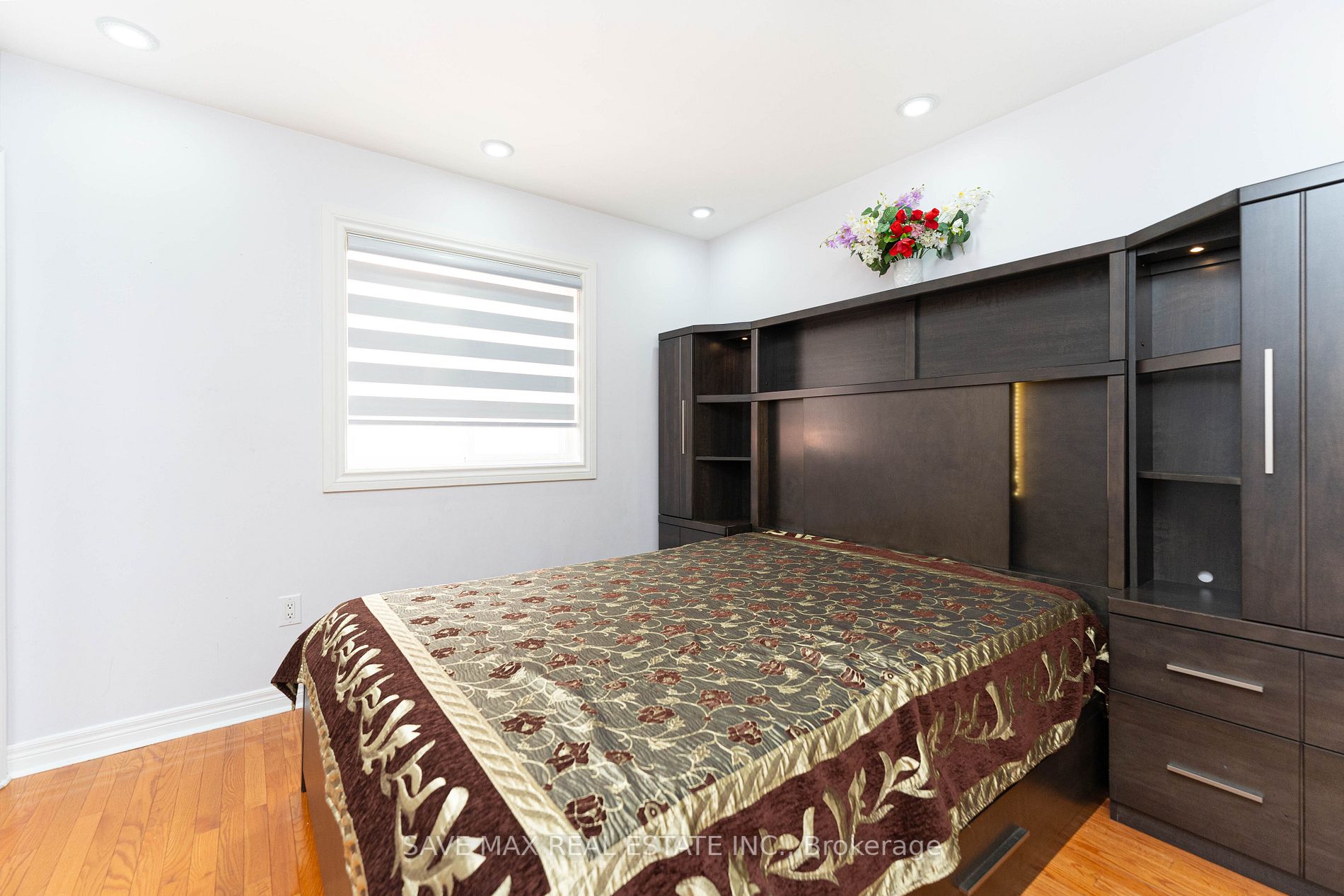 3 Fairhill Ave