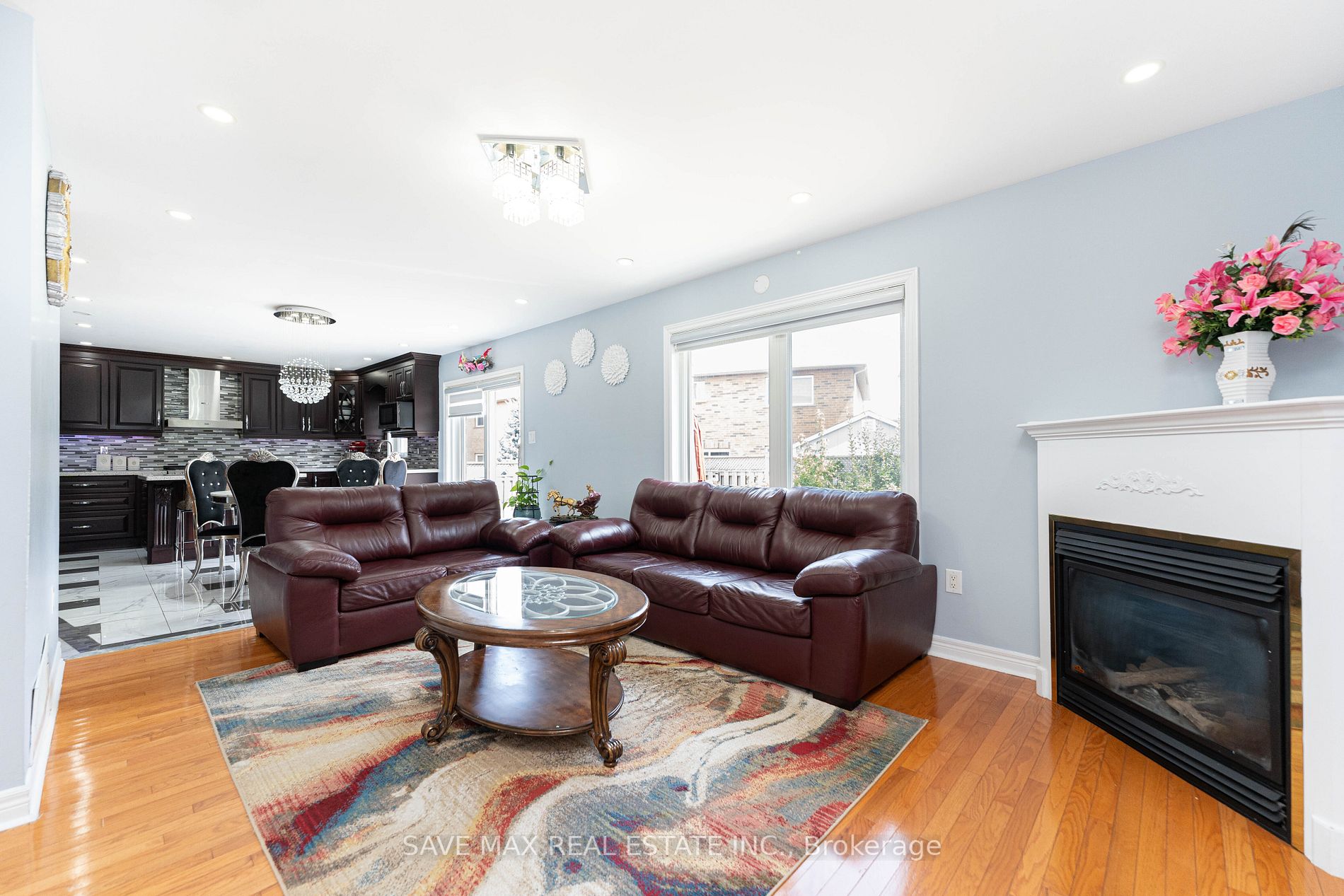 3 Fairhill Ave