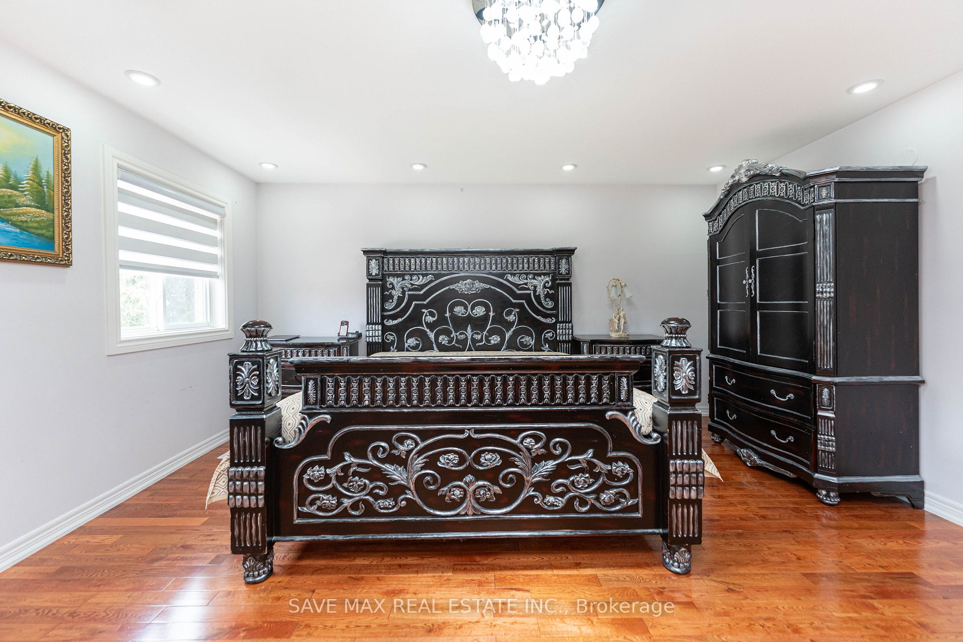 3 Fairhill Ave