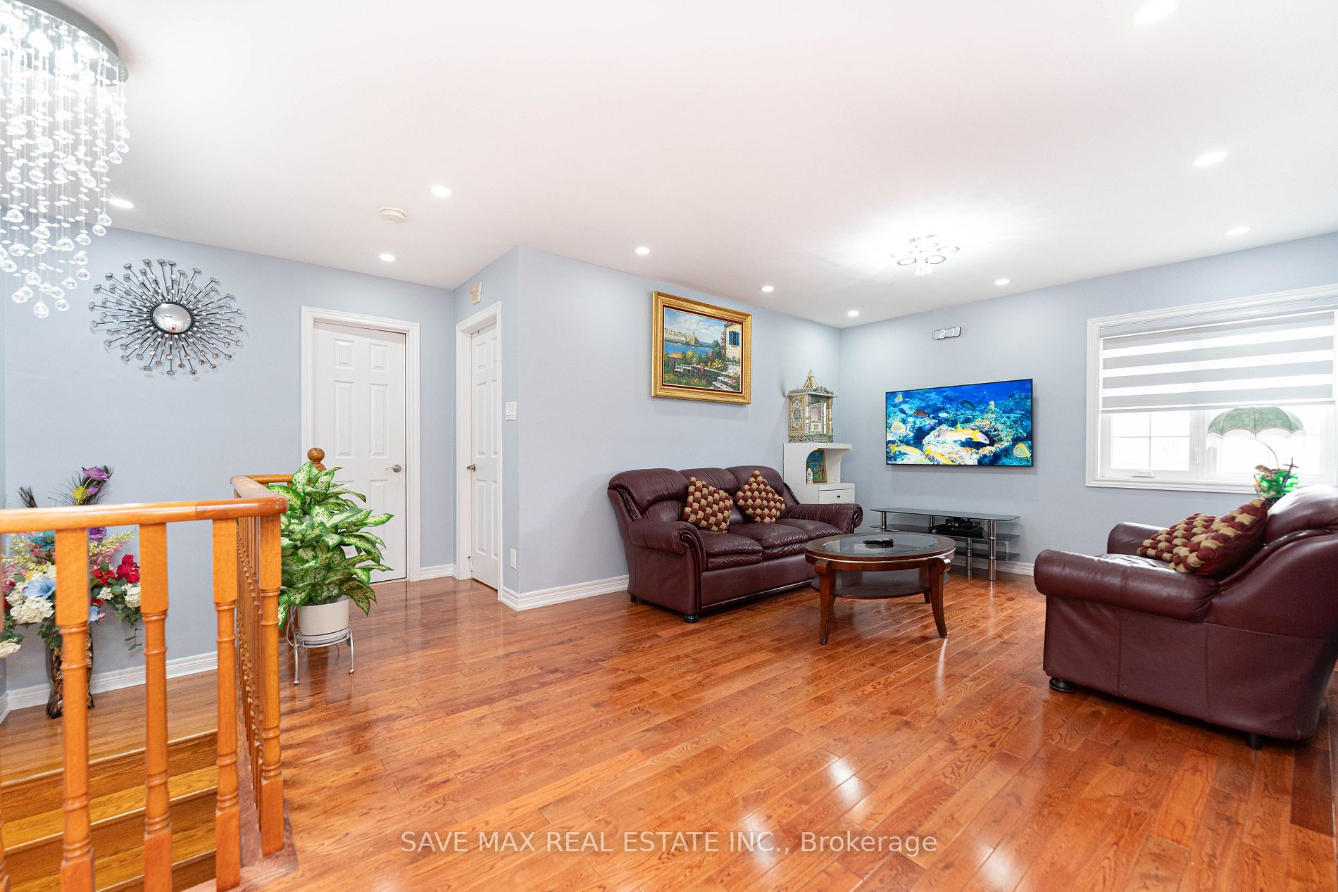 3 Fairhill Ave