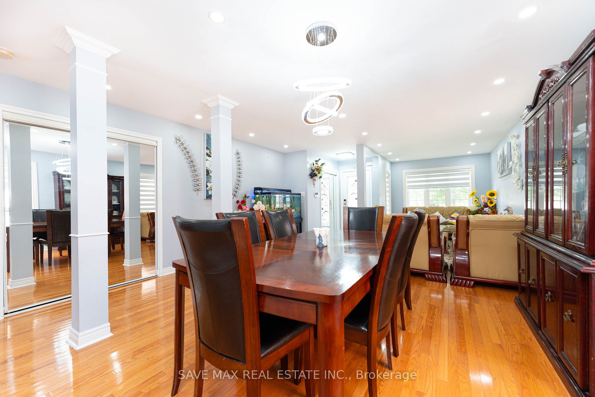 3 Fairhill Ave
