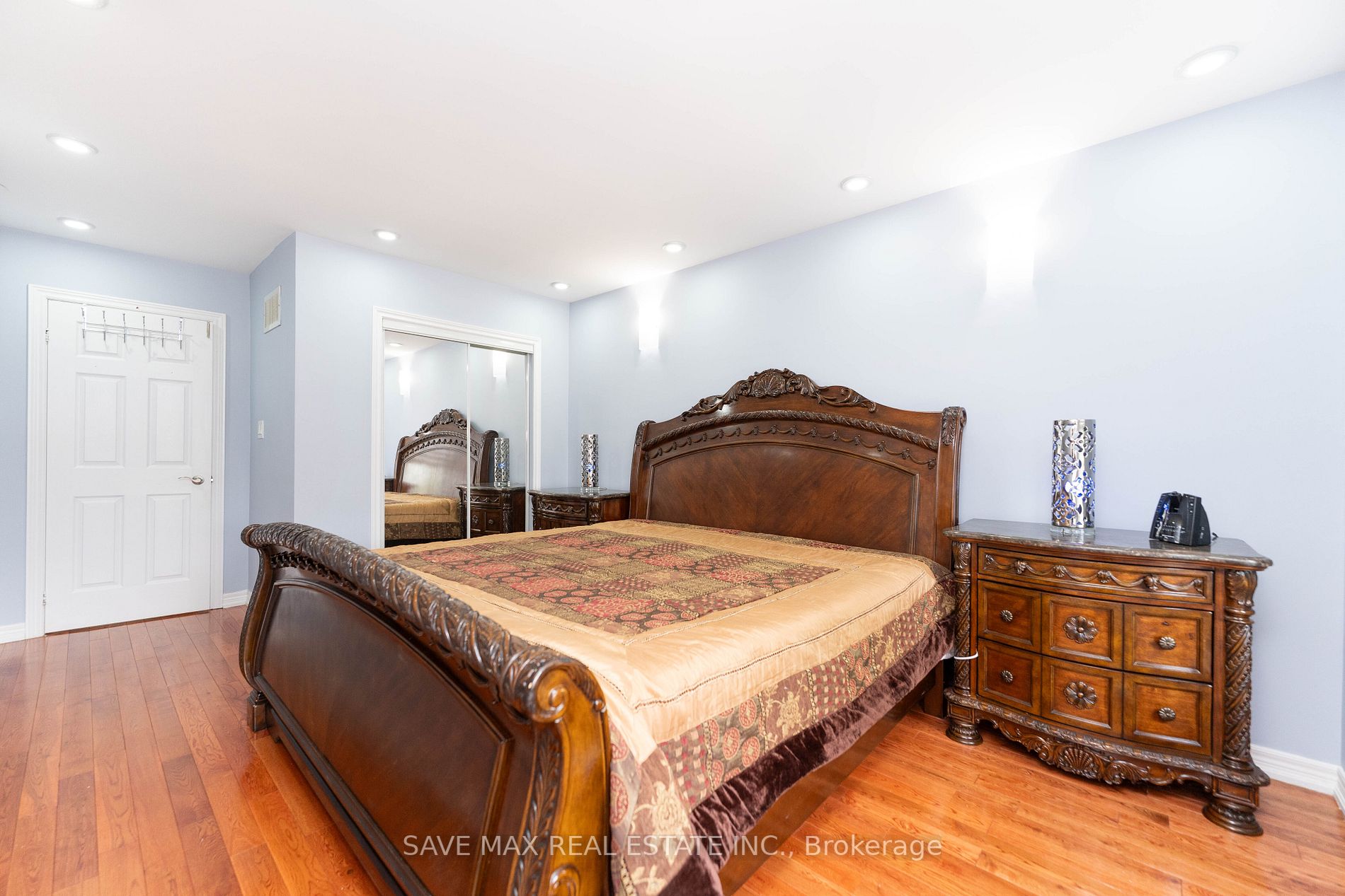 3 Fairhill Ave