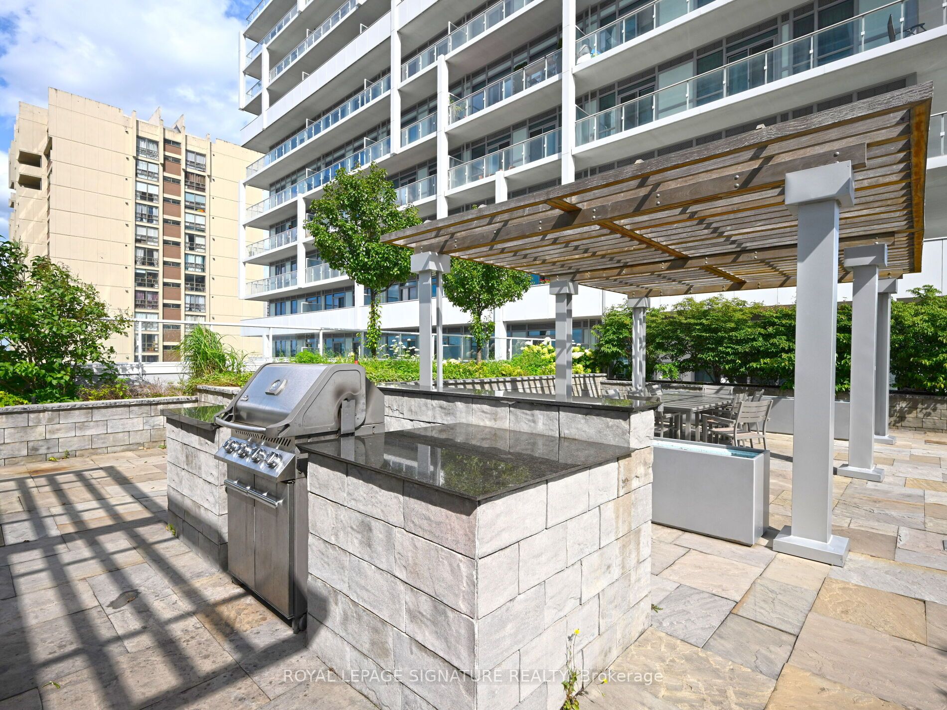 65 Speers Rd, #505