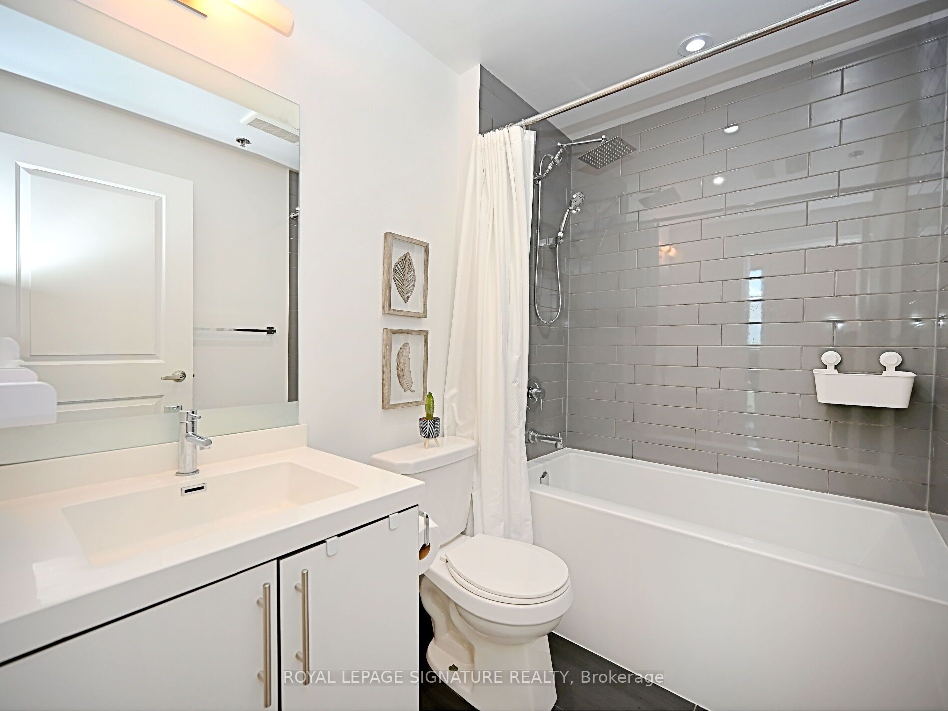 65 Speers Rd, #505