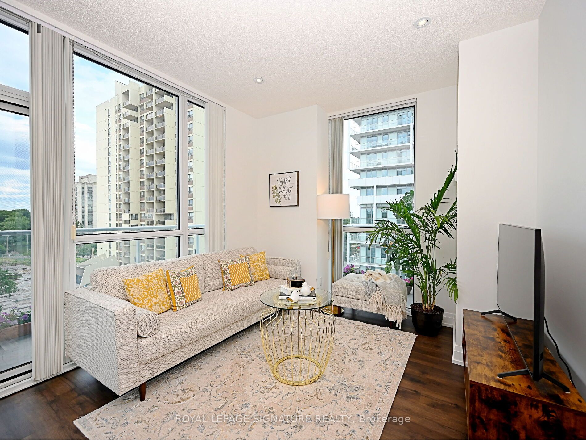 65 Speers Rd, #505
