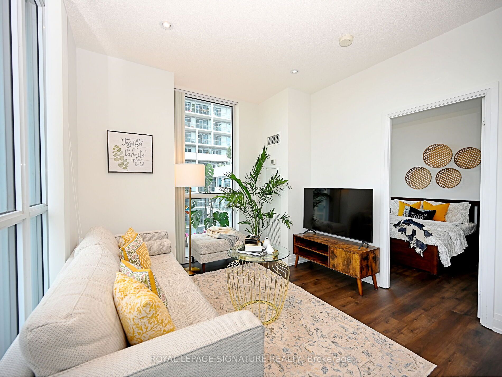 65 Speers Rd, #505