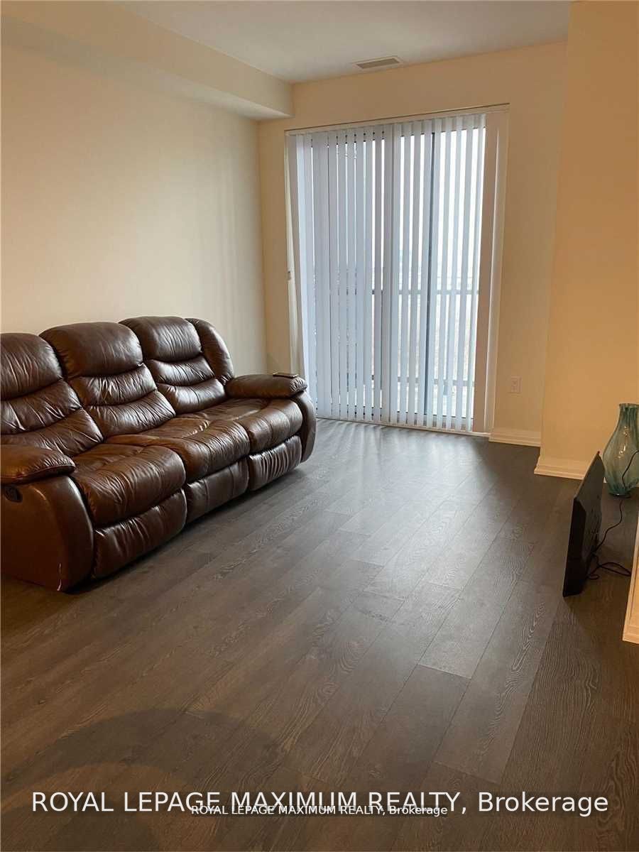 50 Thomas Riley Rd, #819