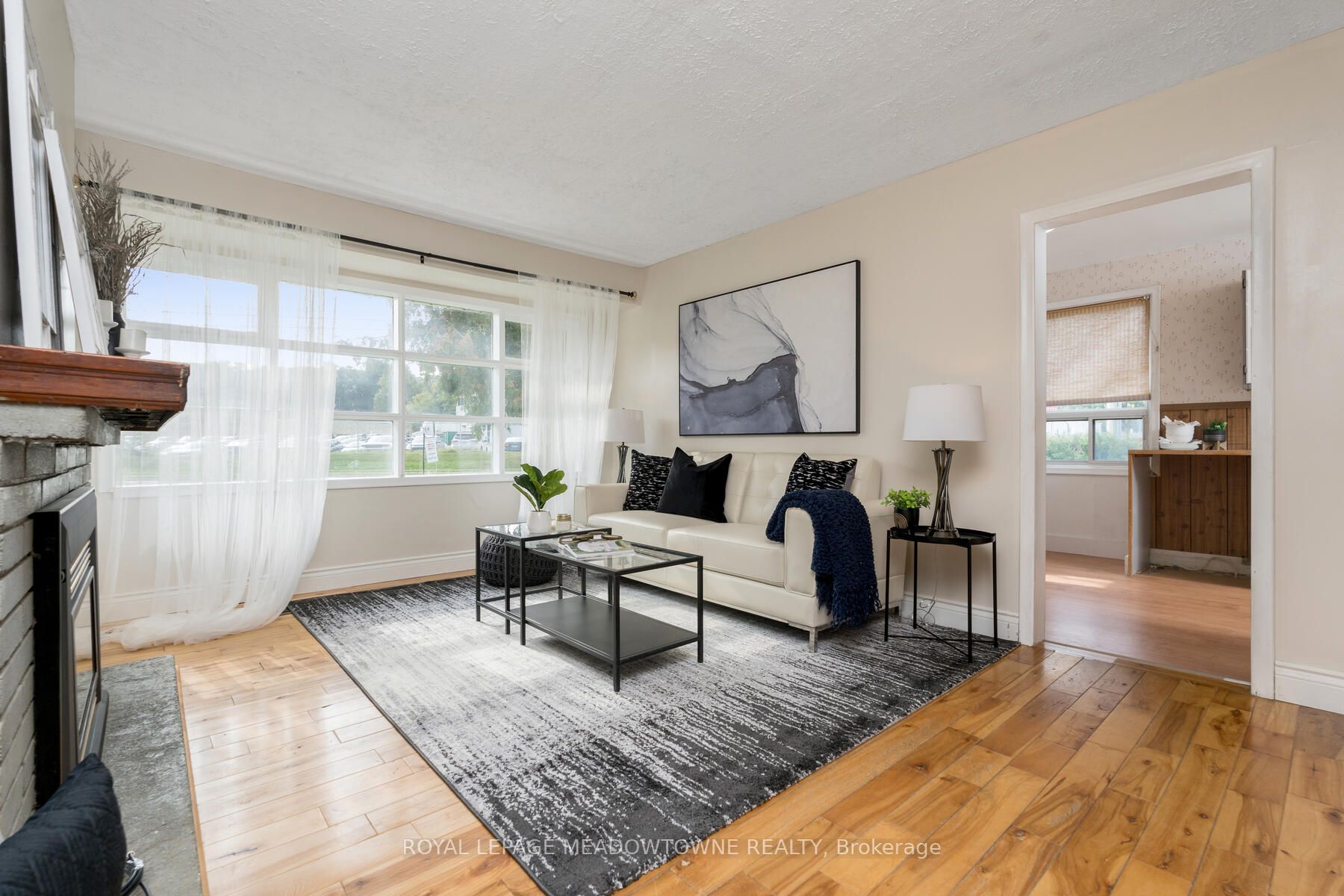58 River Dr