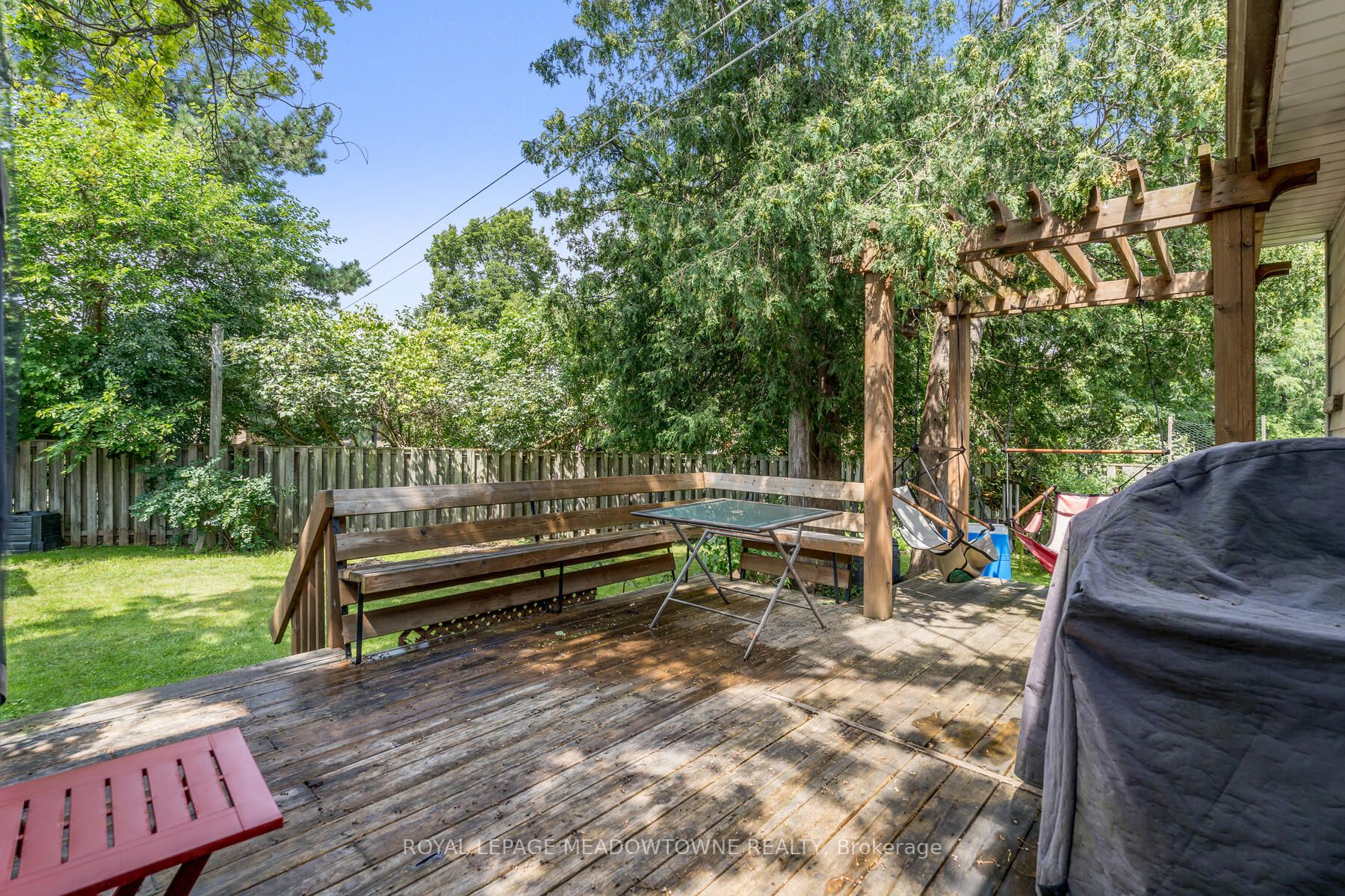 58 River Dr