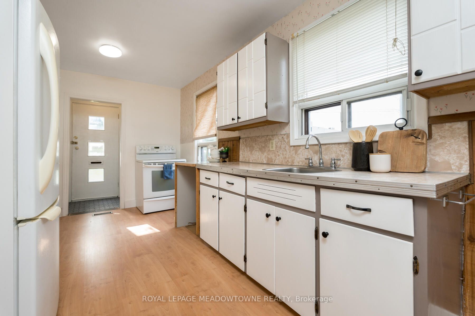 58 River Dr