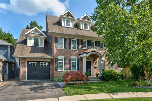 2326 Sovereign St, Oakville