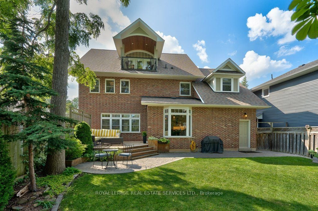 2326 Sovereign St
