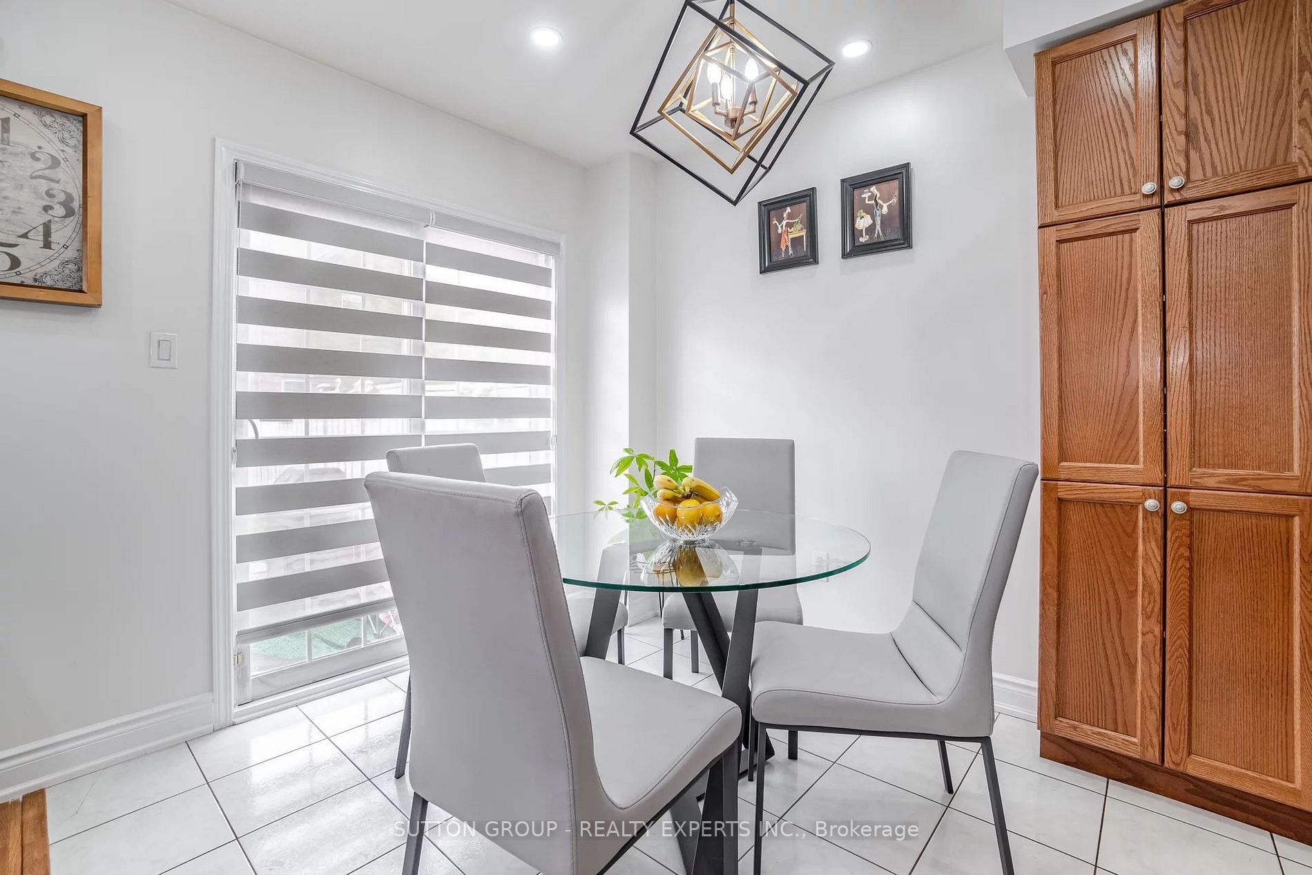211 Thorndale Rd