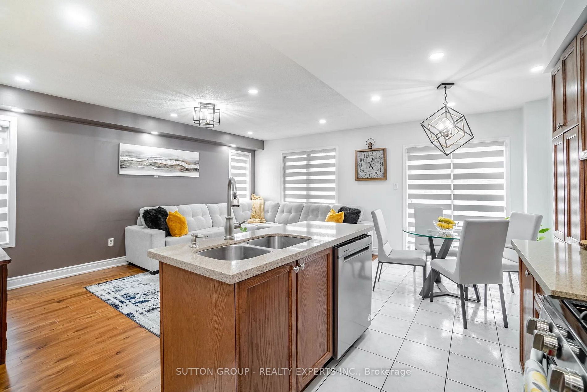 211 Thorndale Rd