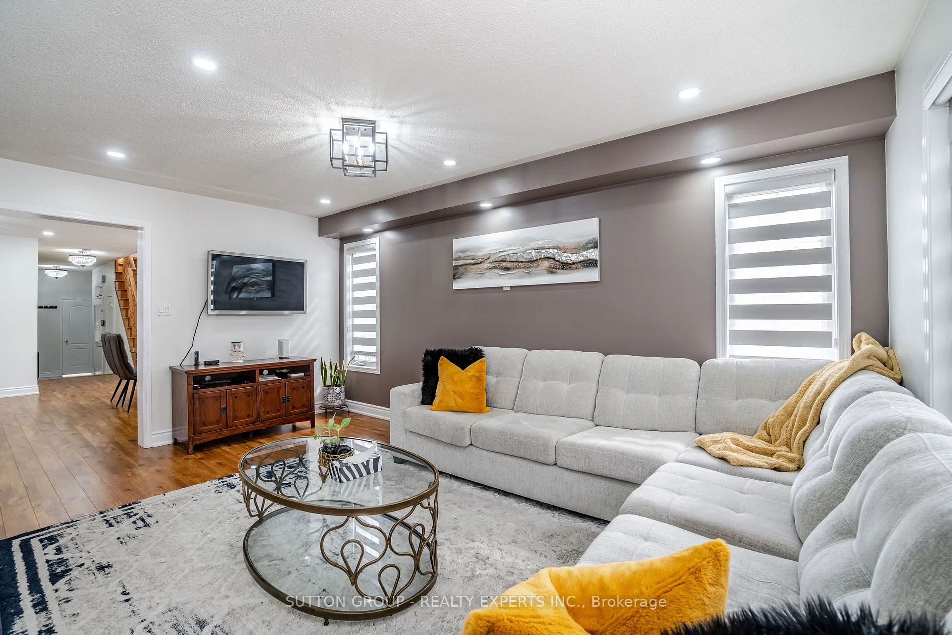 211 Thorndale Rd