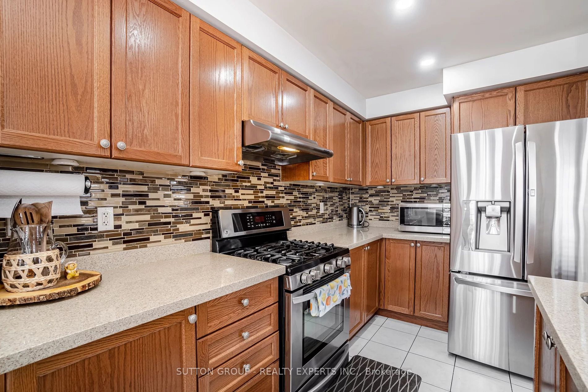 211 Thorndale Rd