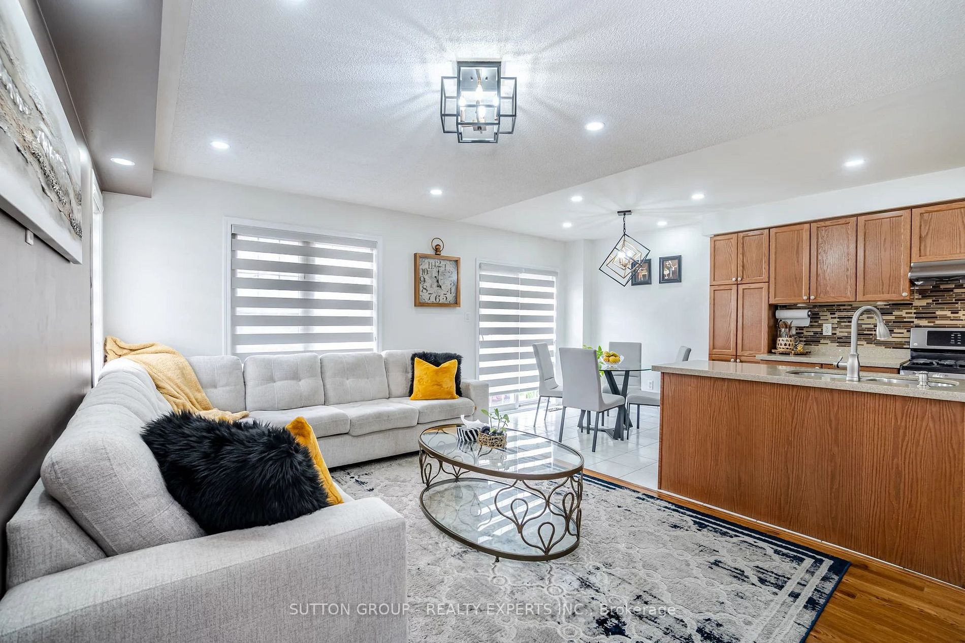 211 Thorndale Rd