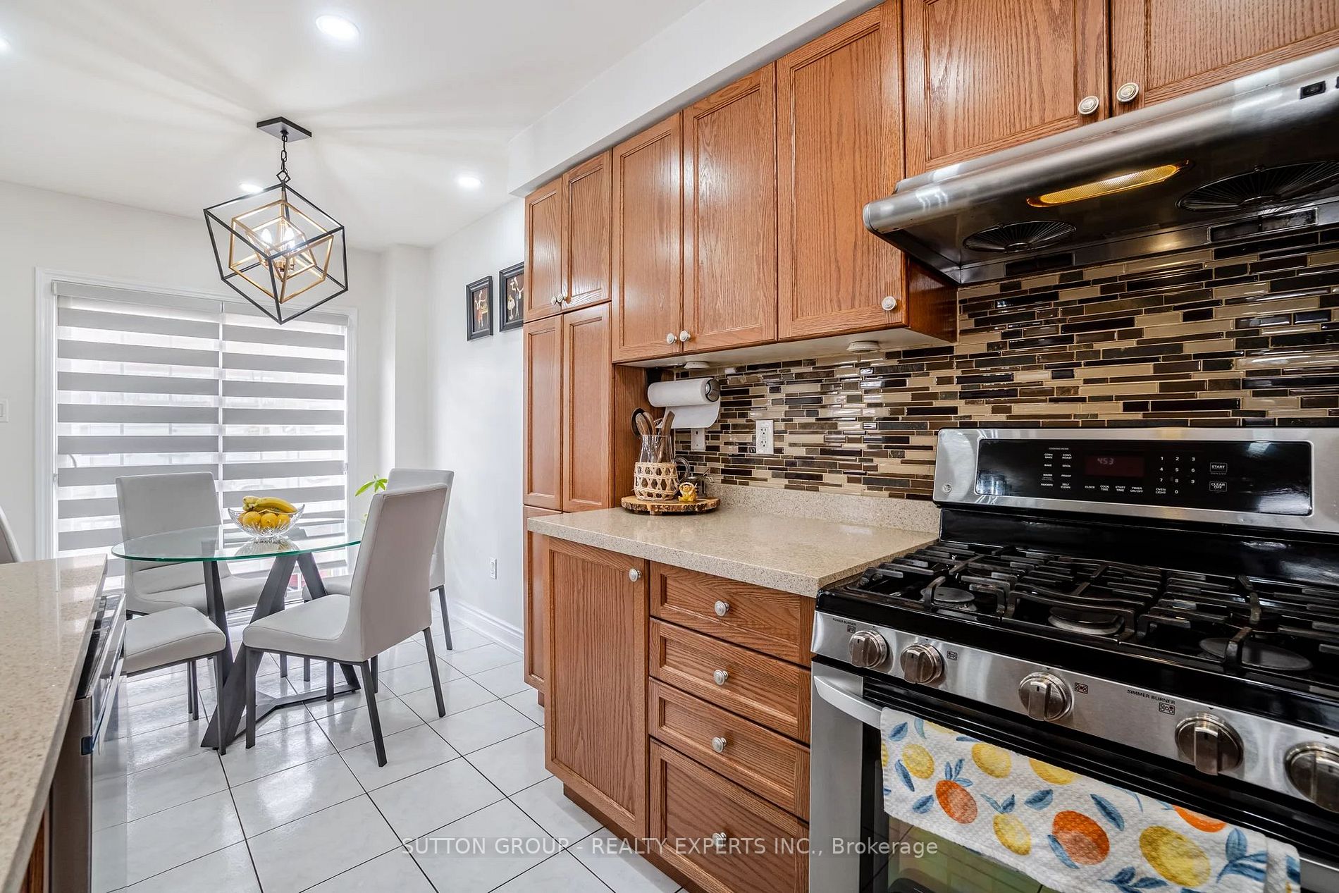 211 Thorndale Rd
