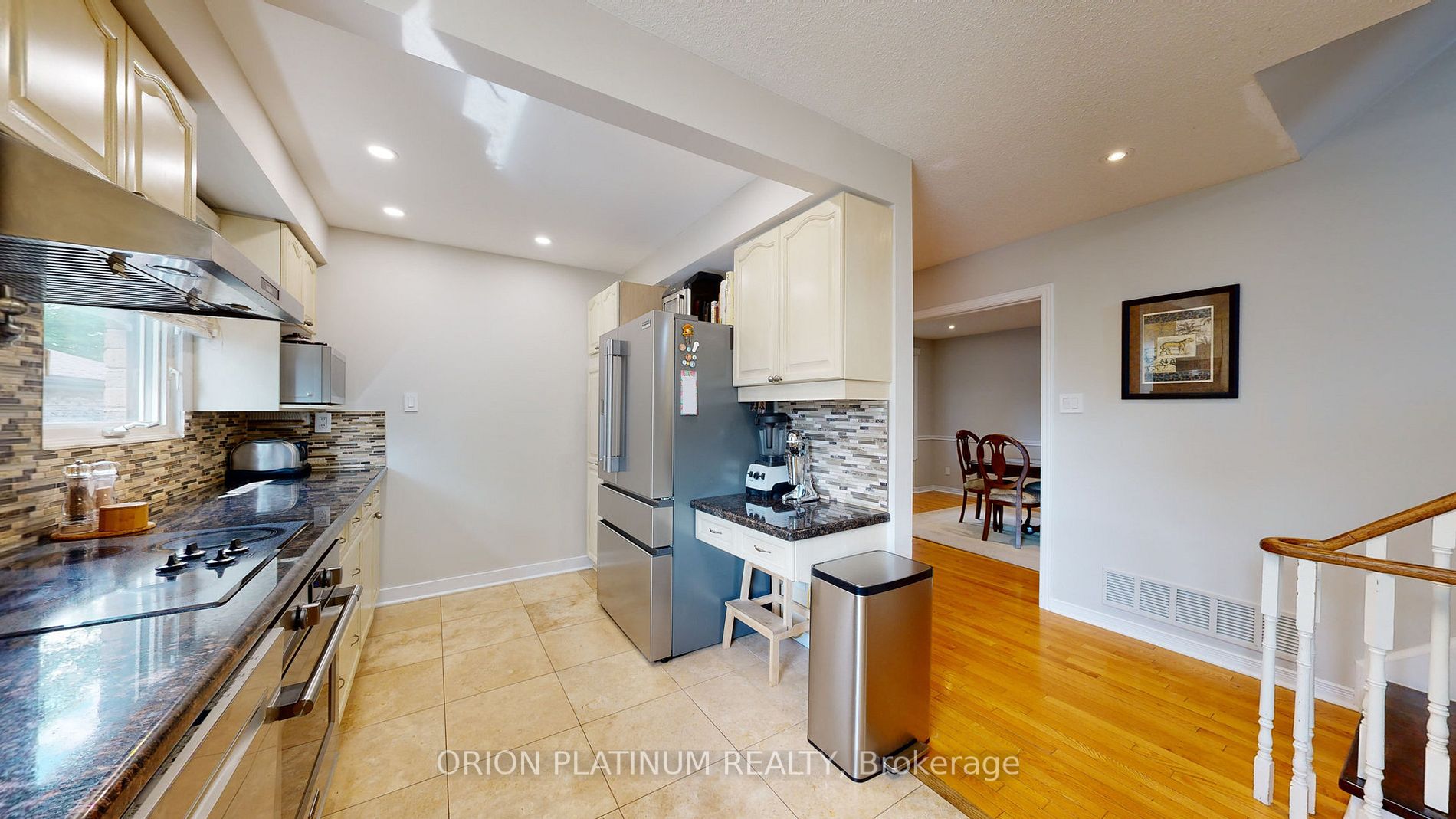 1448 Jefferson Cres