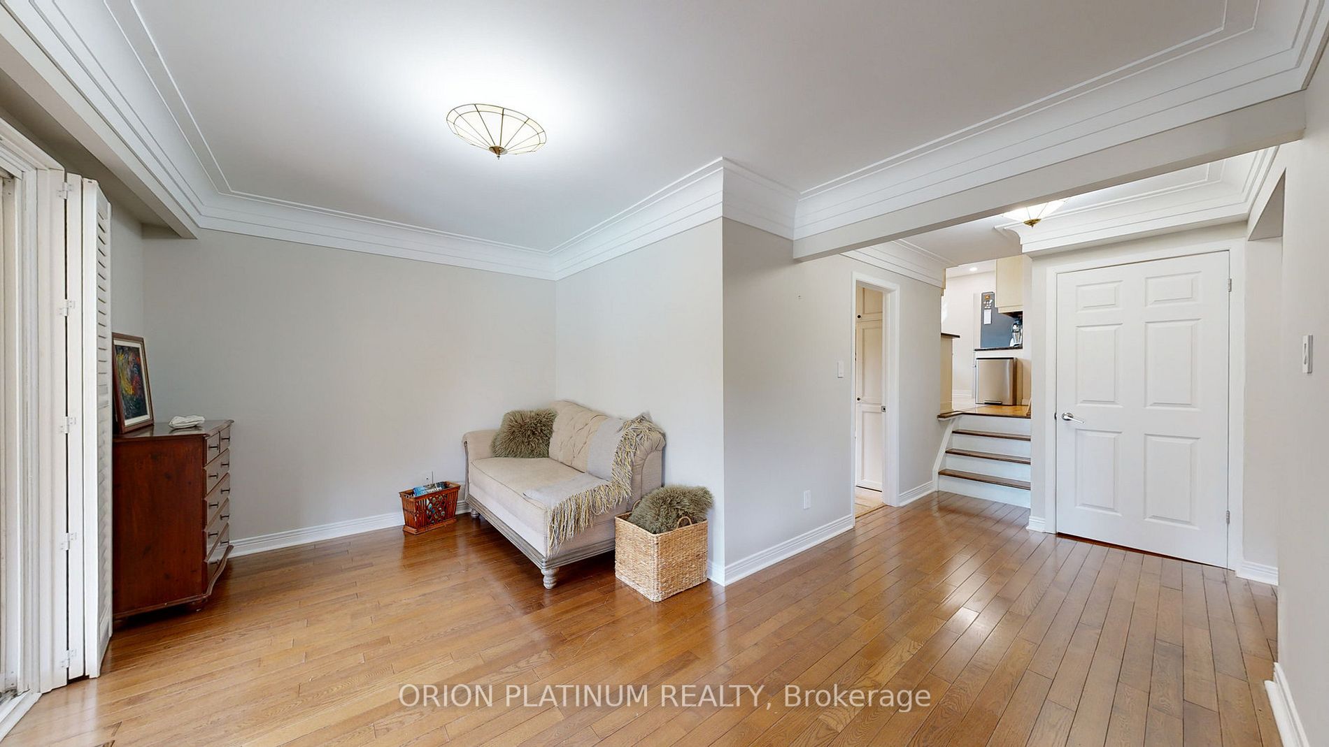 1448 Jefferson Cres