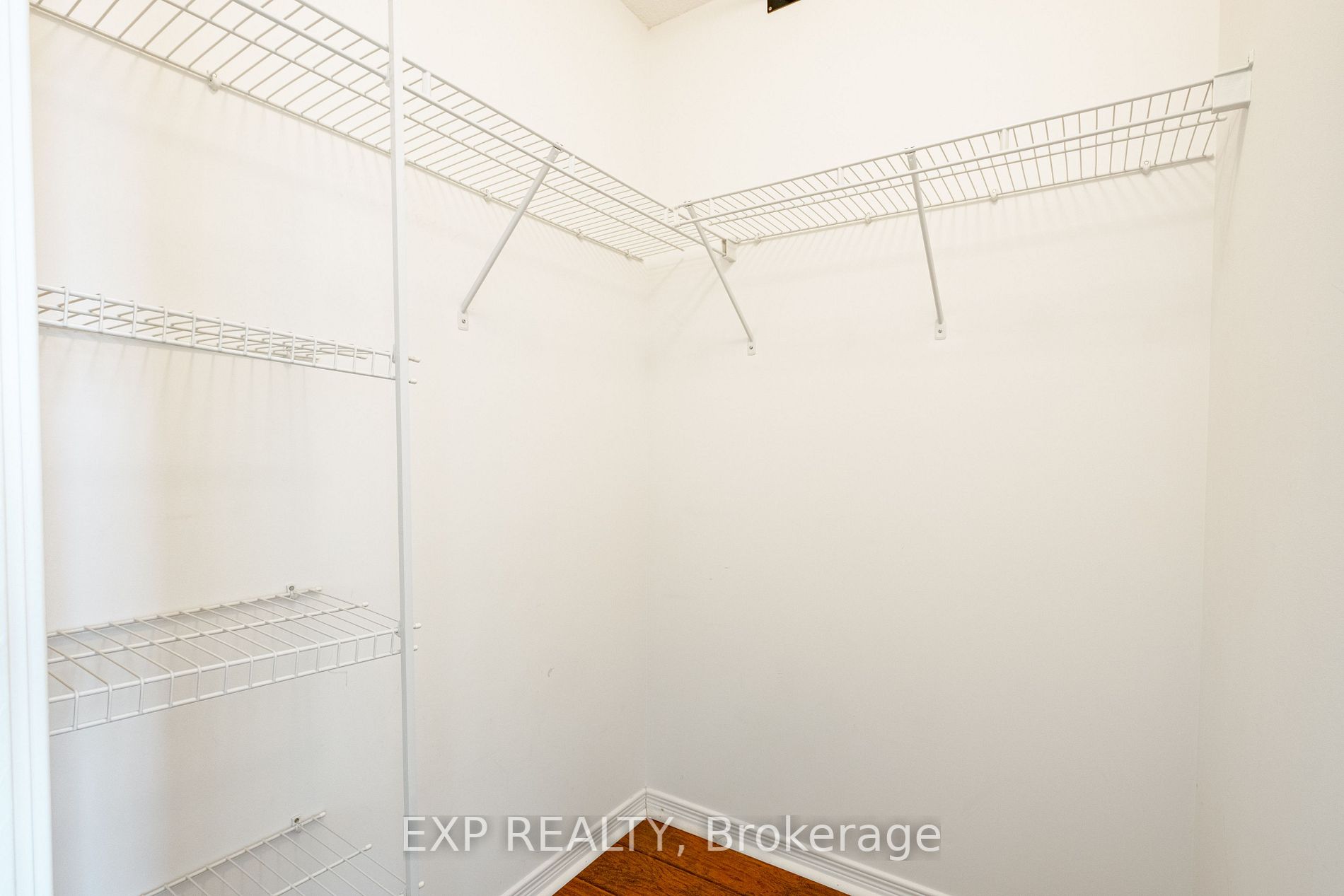 4889 Kimbermount Avenue, #PH7